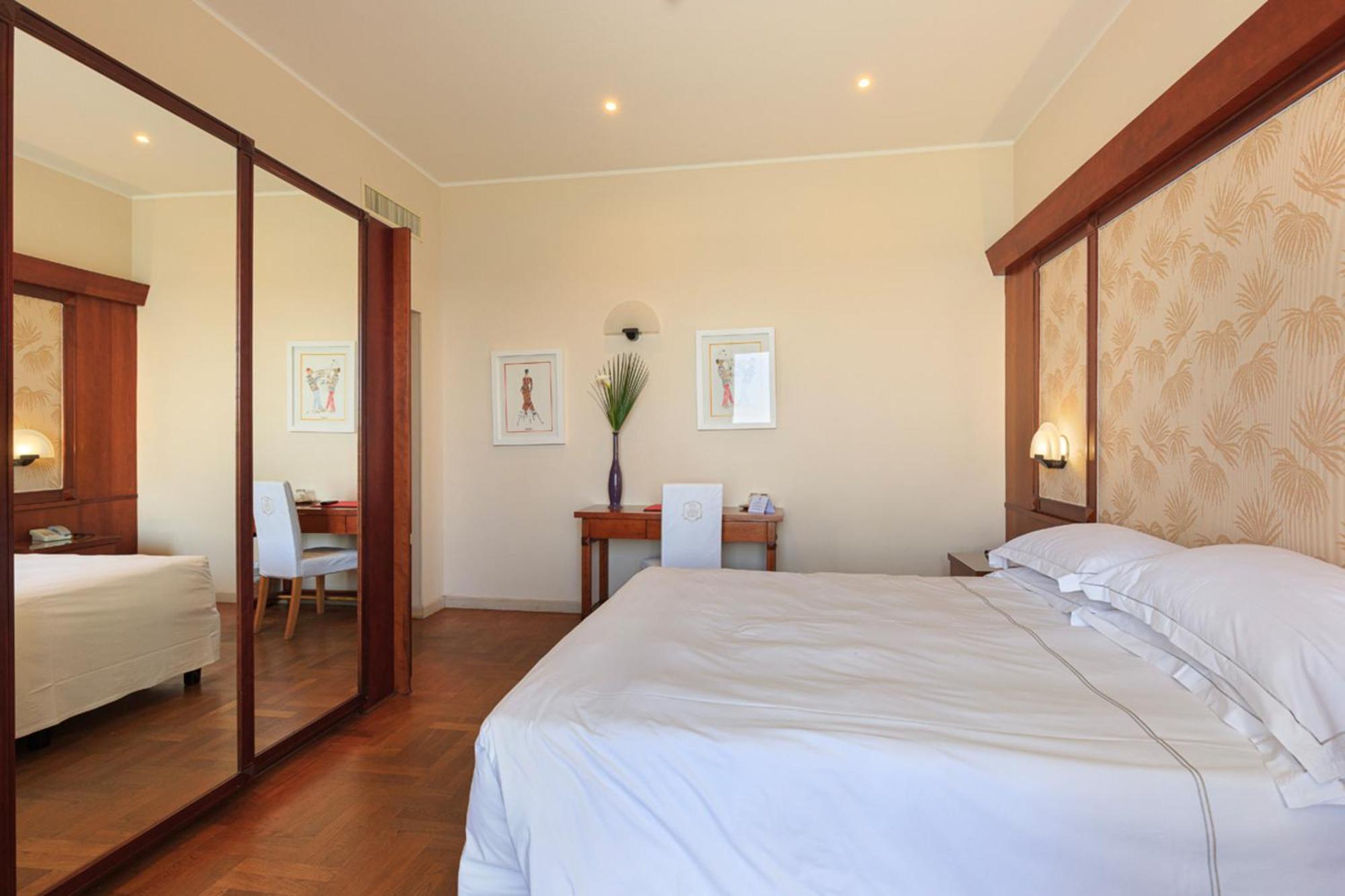 Grand Mediterranee Hotel