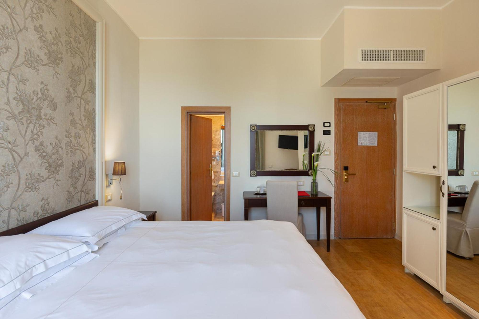 Hotel Grand Mediterranee