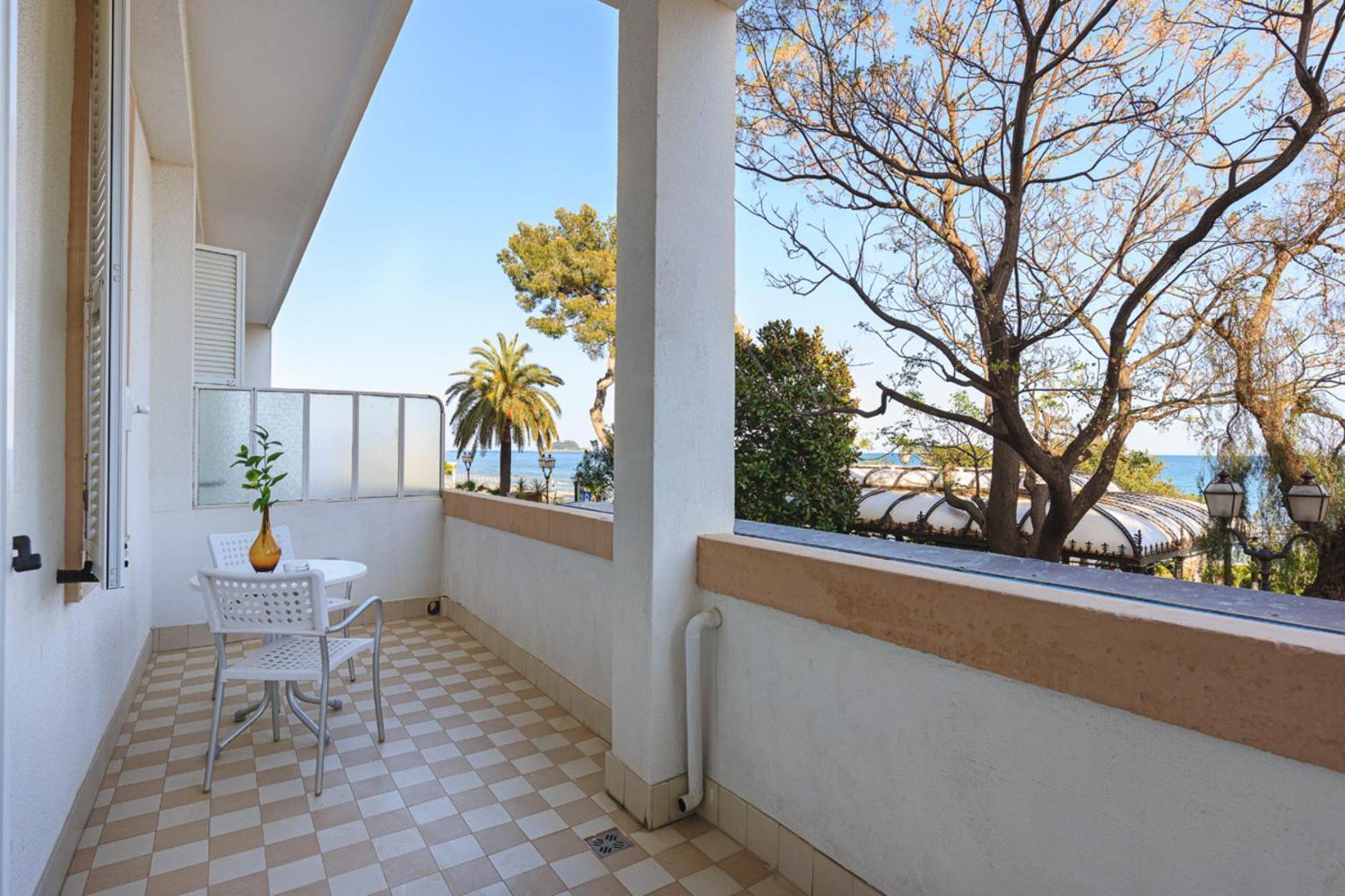 Hotel Grand Mediterranee