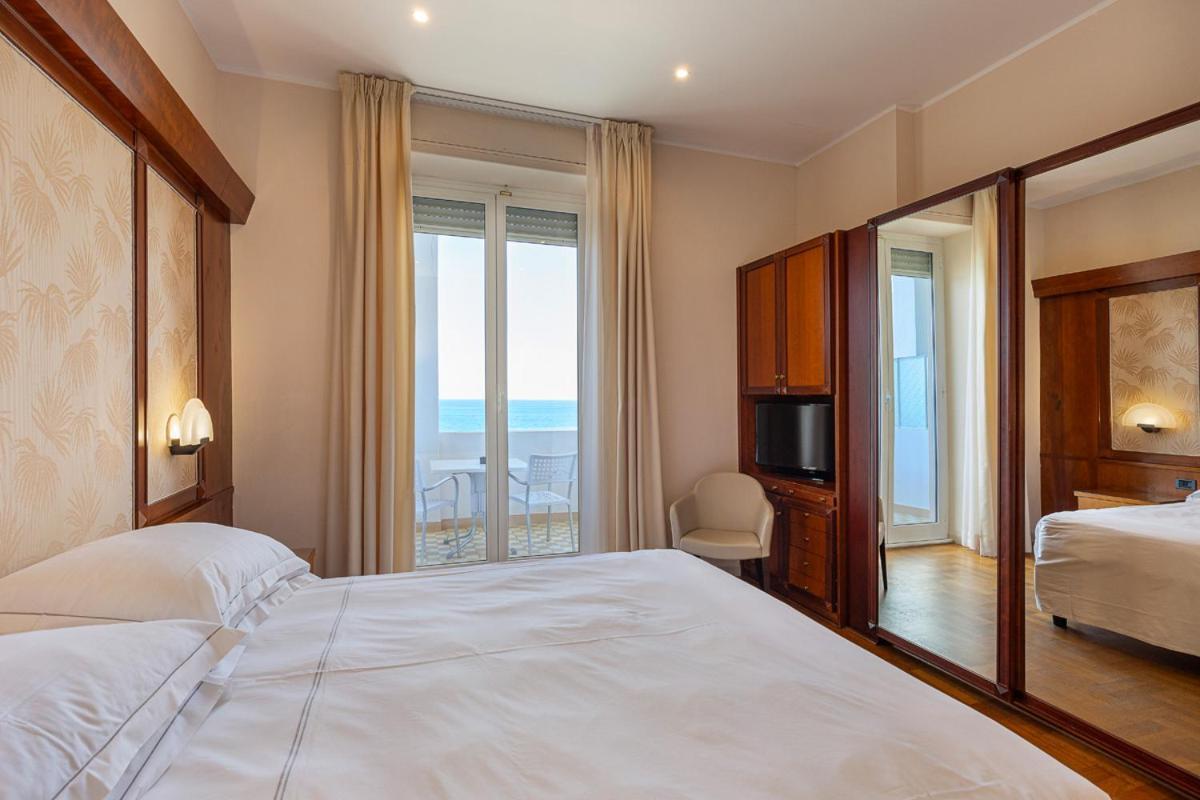 Grand Mediterranee Hotel