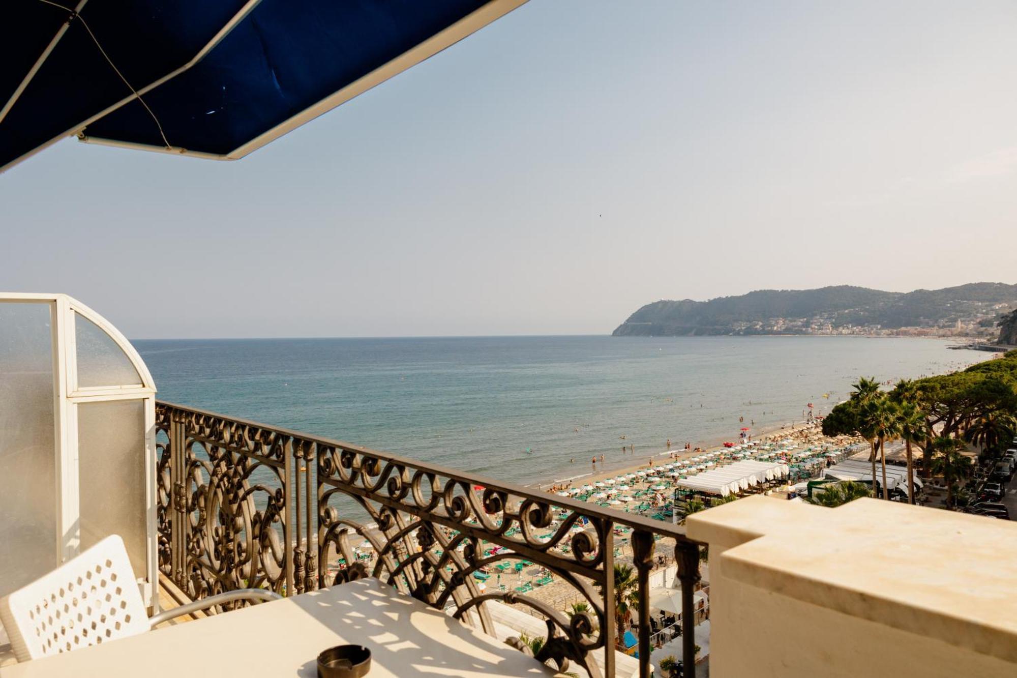 Grand Mediterranee Hotel